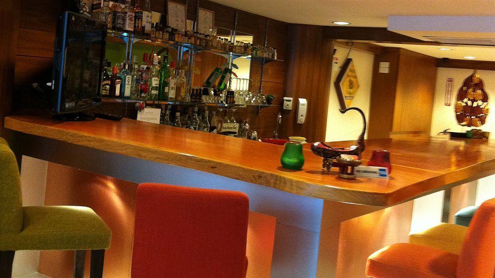Lullaby Inn Silom Bangkok Esterno foto