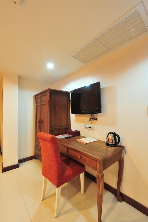Lullaby Inn Silom Bangkok Esterno foto