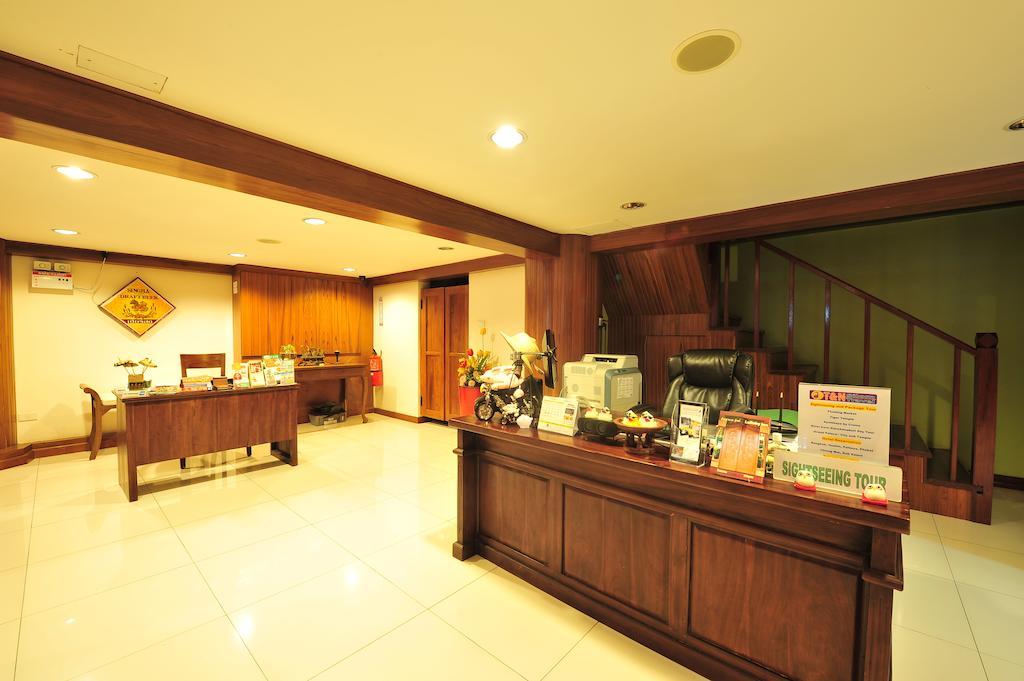 Lullaby Inn Silom Bangkok Esterno foto